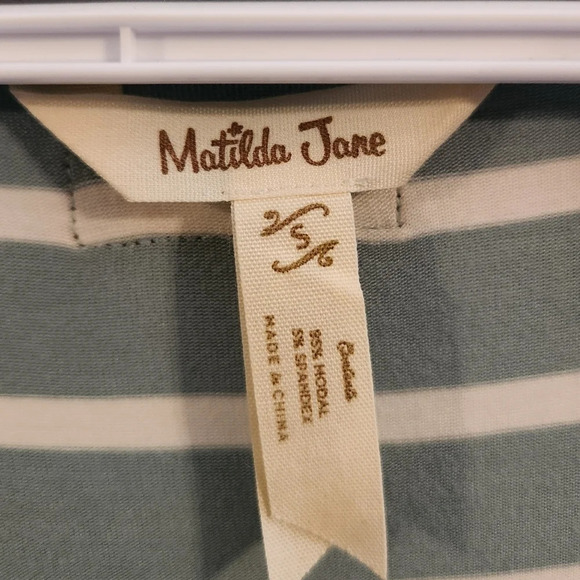 Matilda Jane A symmetrical midi jade striped oversized tshirt dress size small - Picture 8 of 9